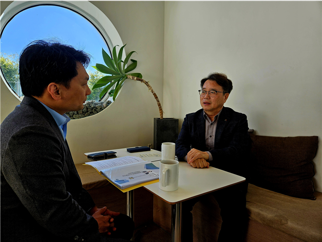 2025-11-06 00;08;04.PNG