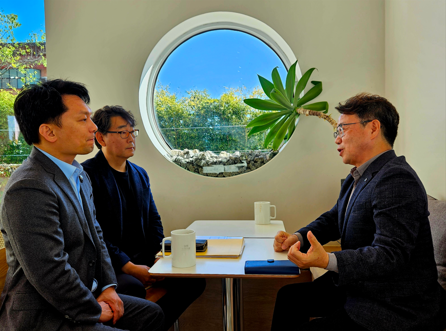 2025-11-06 23;49;47.PNG